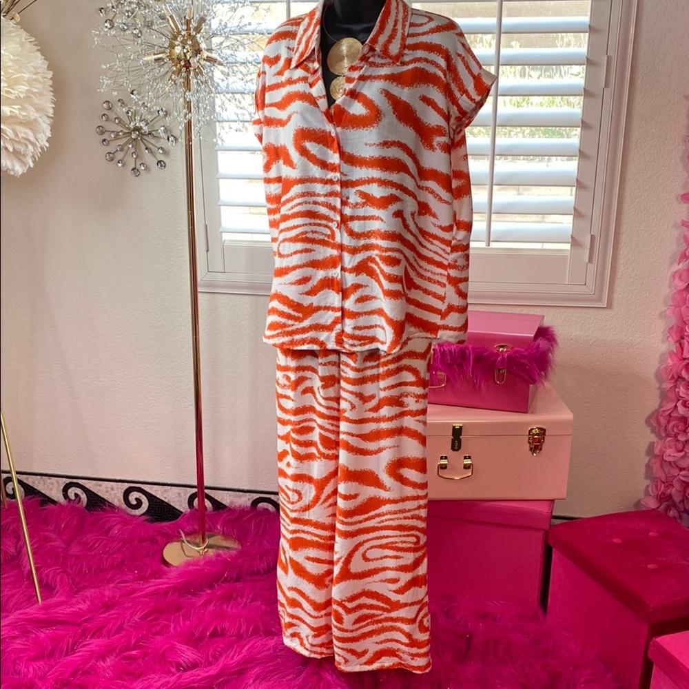 Tangerine Swirl: Fierce & Flowy Two-Piece Set